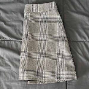 Express Gray Plaid Mini Skirt Size 00